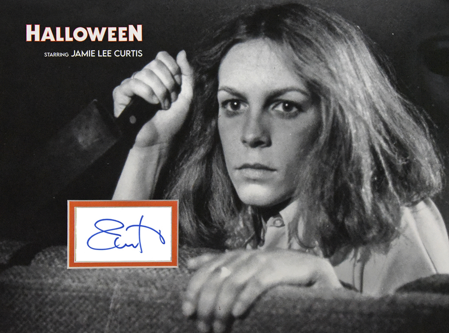 JAMIE LEE CURTIS custom 12×16 “Halloween” mat for cut autograph