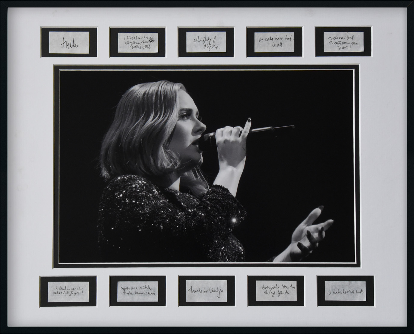 [SHOP] ADELE signed concert CONFETTI 16×20 framed display
