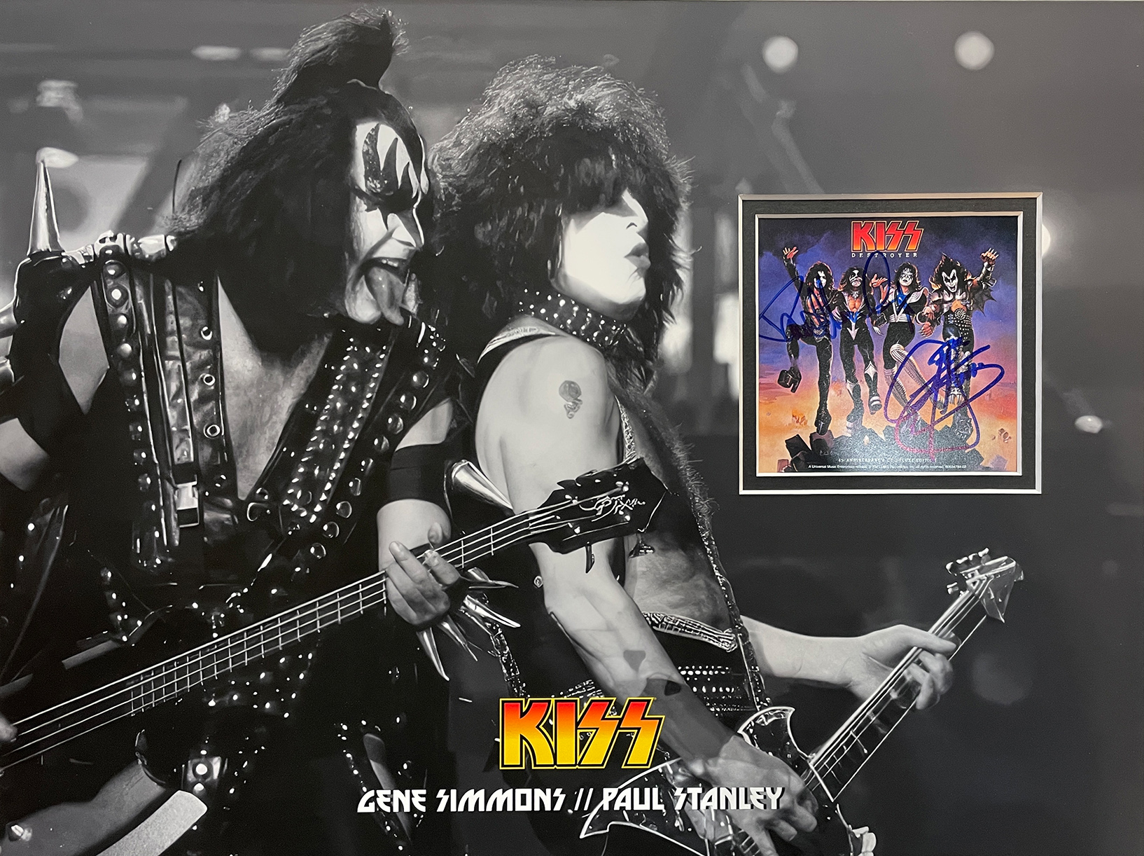 KISS custom 12×16 mat for SIMMONS & STANLEY signed CD art card